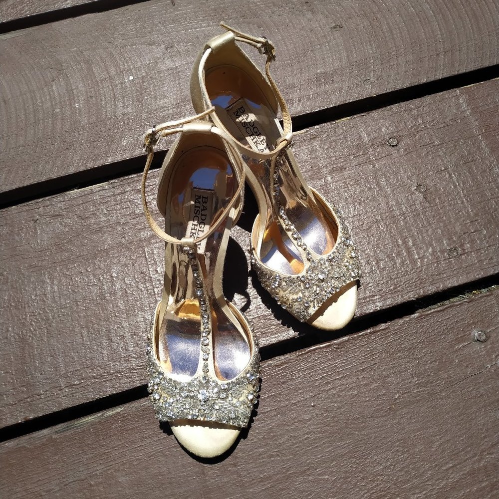 Badgley Mischka Sarah Champagne T-strap Wedges